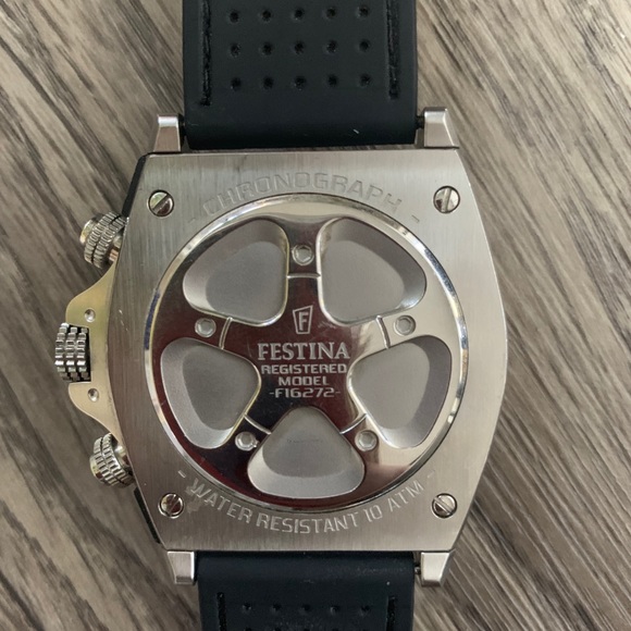 ✨Authentic FESTINA w/ Carbon Fiber✨ - Picture 2 of 5